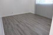Photo - 6104 Costello Ave Unit Apt 4