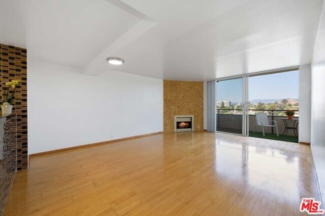 Photo - 10535 Wilshire Blvd Unit 1210