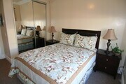 Photo - Charming 1 Bed / 1 Bath Duplex Close To Ca... House