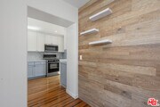 Photo - 122 N Harper Ave Condo