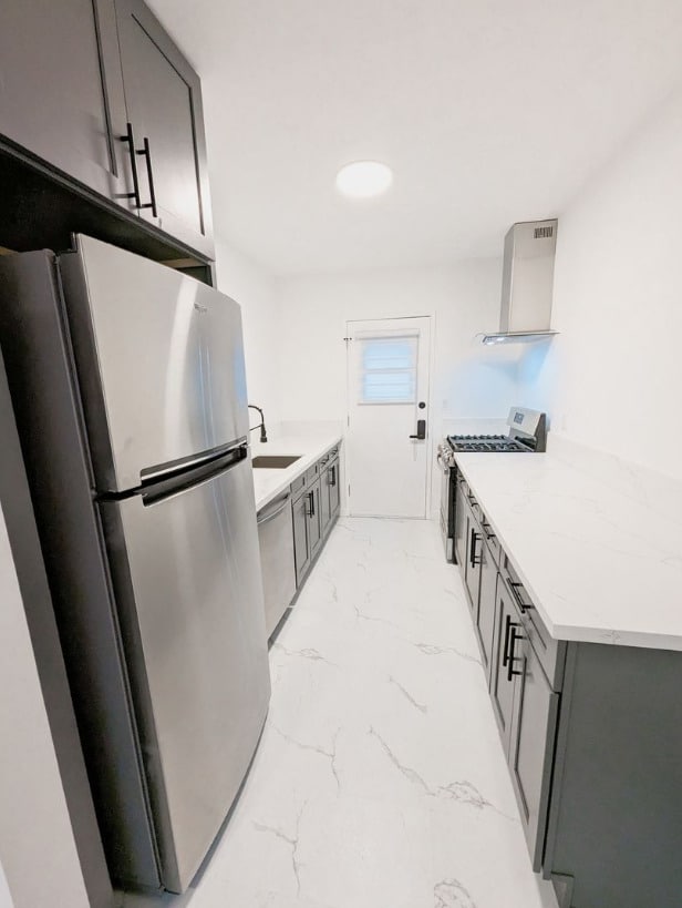 Photo - 1728 N Sierra Bonita Ave