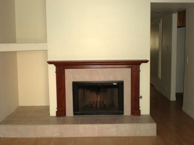 Photo - Camarillo 2 Bedroom Condo