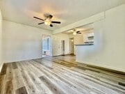 Photo - 1807 W Sumac Ln Unit 6