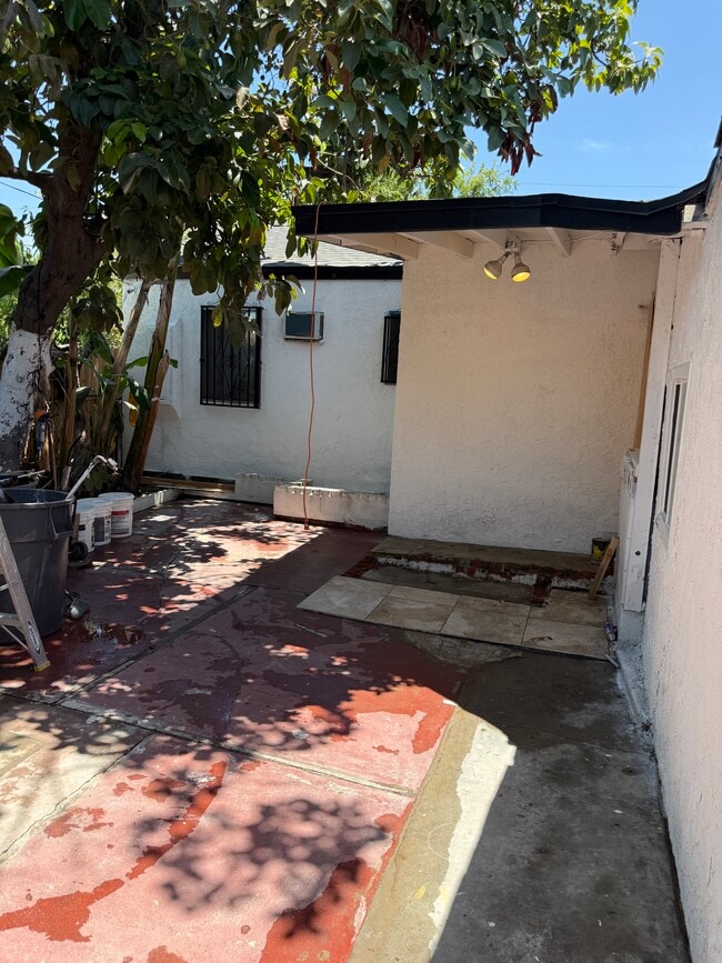 Building Photo - 6605 Priam Dr Unit 6603 Priam dr bell gardens