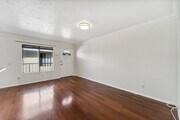 Photo - 3425 E 15th St Condo