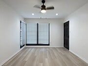 Photo - 4446 Linden Ave Unit 2