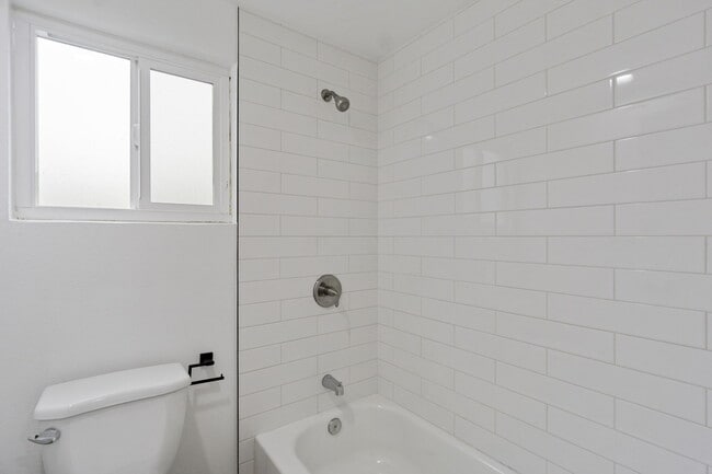 Photo - Torrance Gateway Apartments