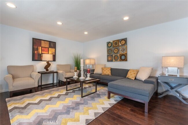 Photo - 3617 Sunswept Dr Townhome