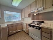 Photo - Stylish 3 Bed 2 Bath Condo Unit 4