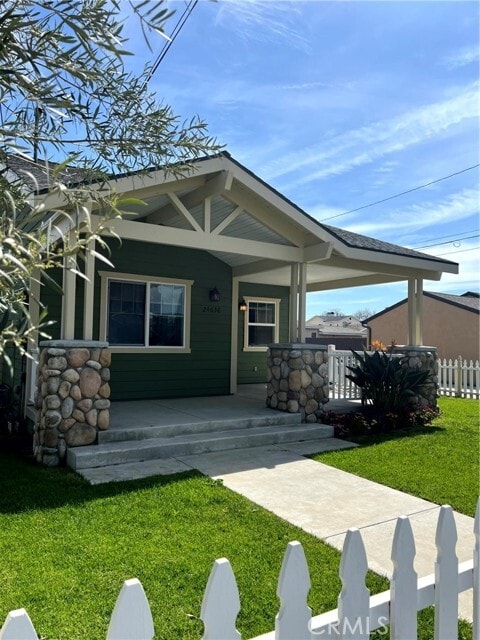 Photo - 24636 Cypress St