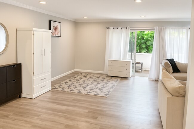 Photo - 6301 Coldwater Canyon Ave Unit 22