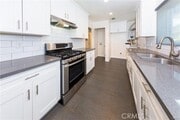 Photo - 716 W Glenoaks Blvd Apartment