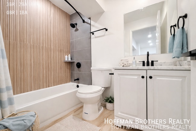 Photo - 838 Normandie Ave Unit 14