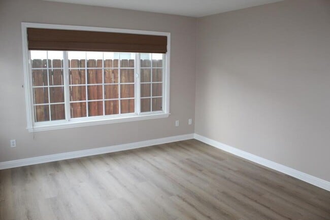 Photo - 3Bed/2Bath Upgraded Home off Mira Mesa Blvd~ Lepus