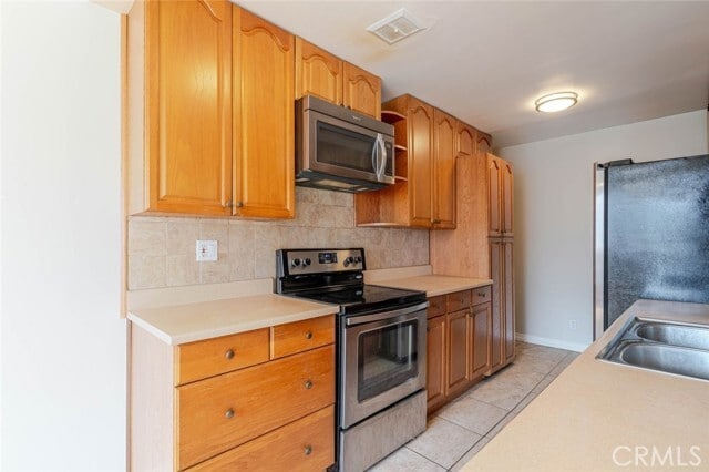 Photo - 1344 N Martel Ave Unit 303