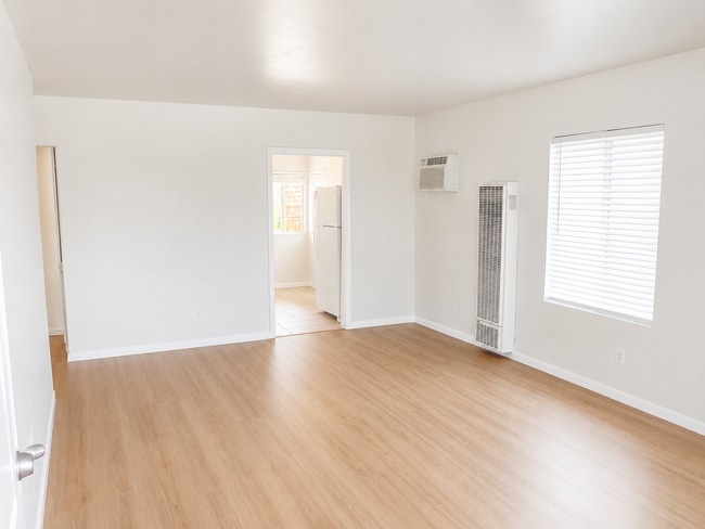 Photo - 396-396 Millar Ave Unit 390