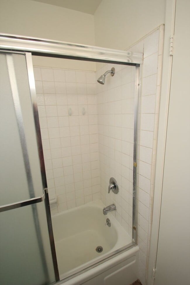 Photo - Sex2583 Unit 2583