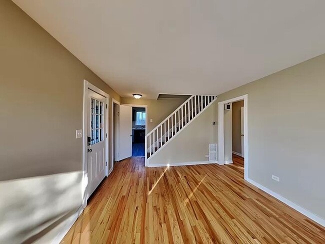 Photo - 3721 Wall St