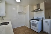 Photo - 6644 Woodman Ave Apartment Unit 06