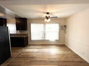Photo - Palms Apartments
