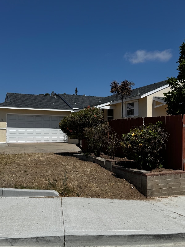 Photo - 701 Salot Ave House