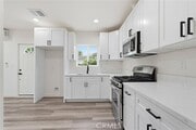 Photo - 13880 Lexicon Ave