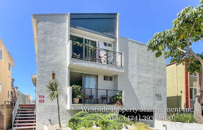 Building Photo - 942 7th St Rental