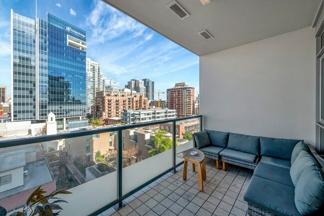 Photo - 325 7th Avenue