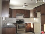 Photo - 567 S Wilton Pl Unit 4