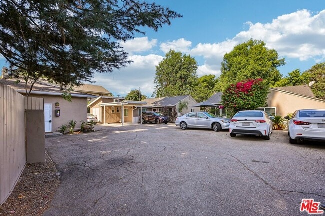 Photo - 6727 1/2 Orion Ave
