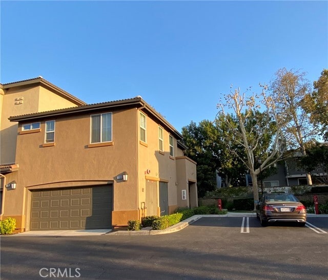 Building Photo - 17871 Shady View Dr Unit 1706
