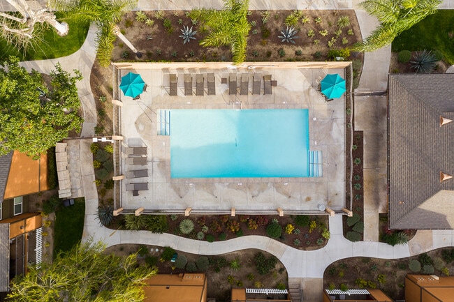 Photo - Highland Pinetree Apartments