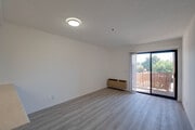 1BR, 1BA - 750SF - Flamingo Garden Senior Apts