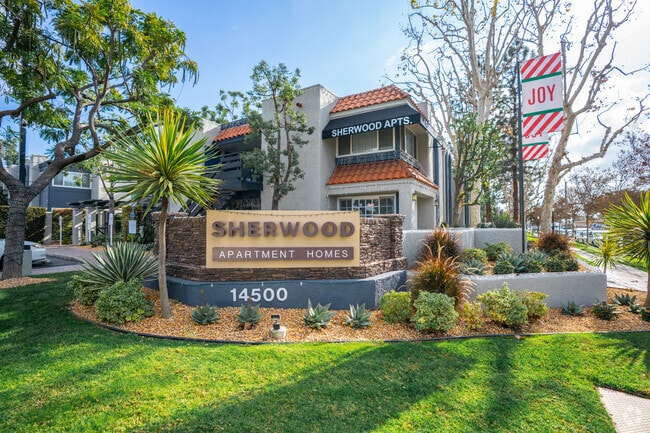 Leasing Office - Sherwood Apartments