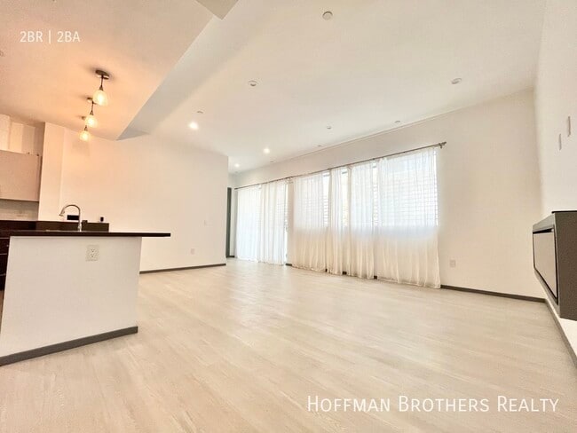 Photo - 1063 S Wooster St Unit 102