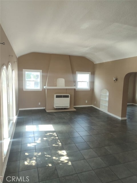 Photo - 1411 Walnut Ave Apartment