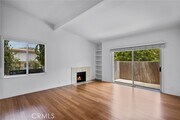 Photo - 28100 Ridgefern Ct