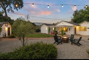 Photo - 995 S La Luna Ave House