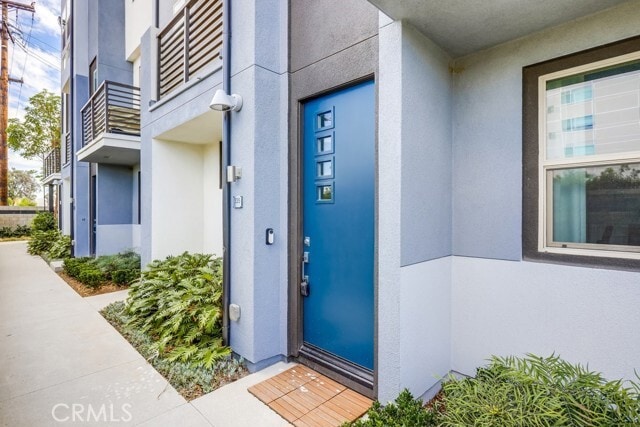 Building Photo - 335 Placemark Rental