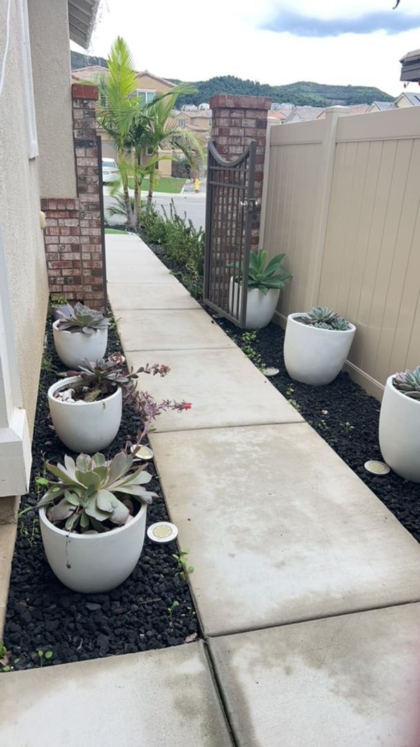 Photo - Beautiful 4 bedroom, 3 bath home nestled in the foothills of Fallbrook