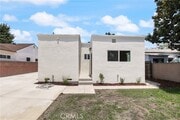 Photo - 11210 Oak St House