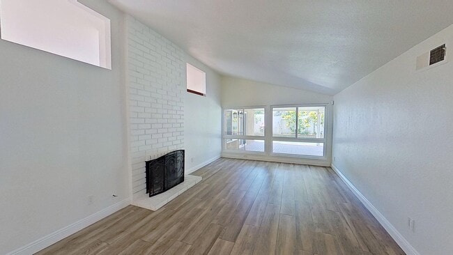 Photo - 9092 Brabham Dr