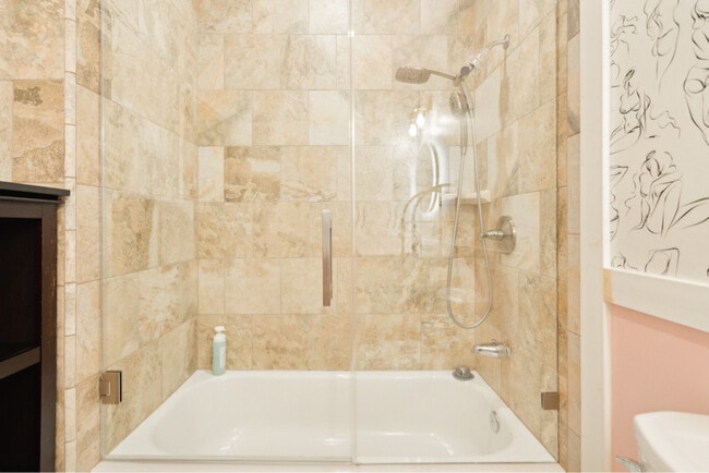 Photo - 1519 W 37th Pl