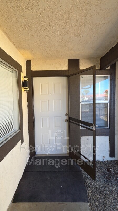 Photo - 27017 Rangewood St