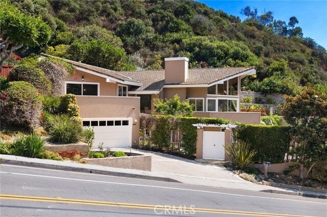 Building Photo - 431 Nyes Pl