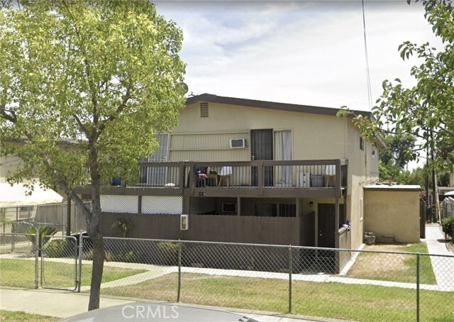Photo - 1128 E 6th St Apartment Unit D