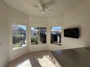 Photo - Laguna De La Paz