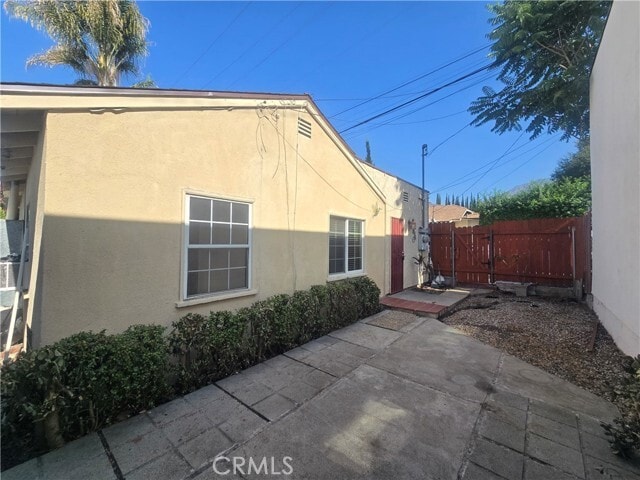Building Photo - 116 N Alta Vista Ave Rental