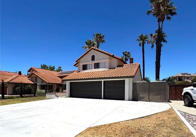 Photo - 39843 Amberley Cir
