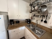 Photo - 822 Island Ct
